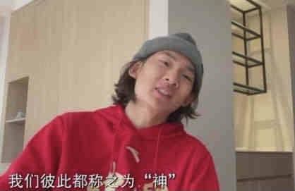 大众女浴池胴体看个够a